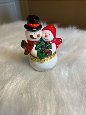 Source Unknown Red & Green Snowman Couple Trinket Box